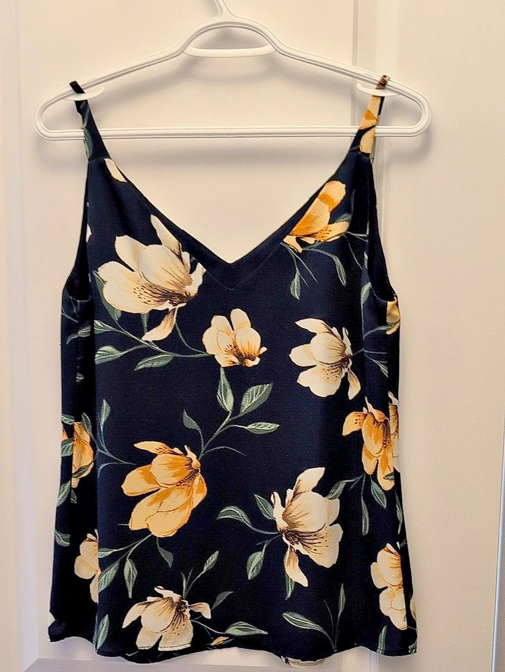 RW&CO. Floral V-Neck Camisole